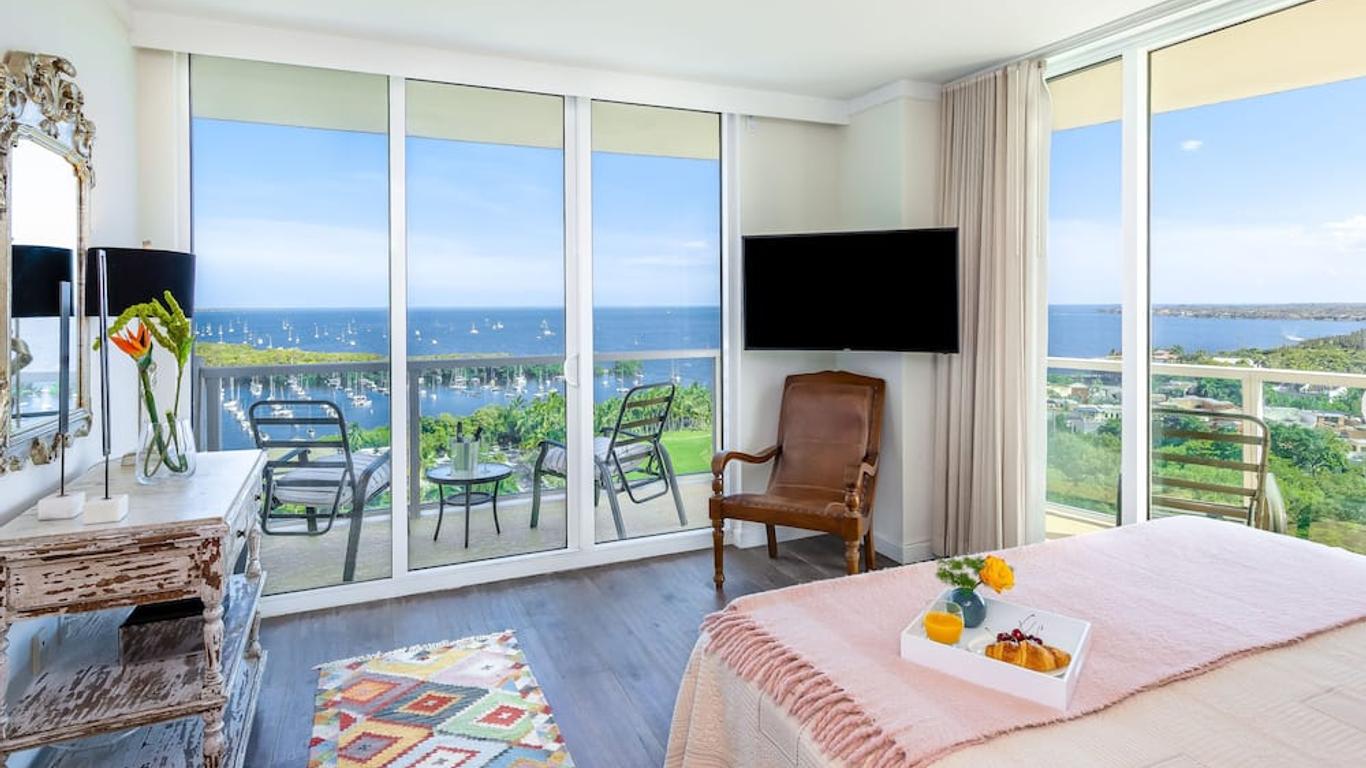 Spectacular Views in Bayfront Coconut Grove