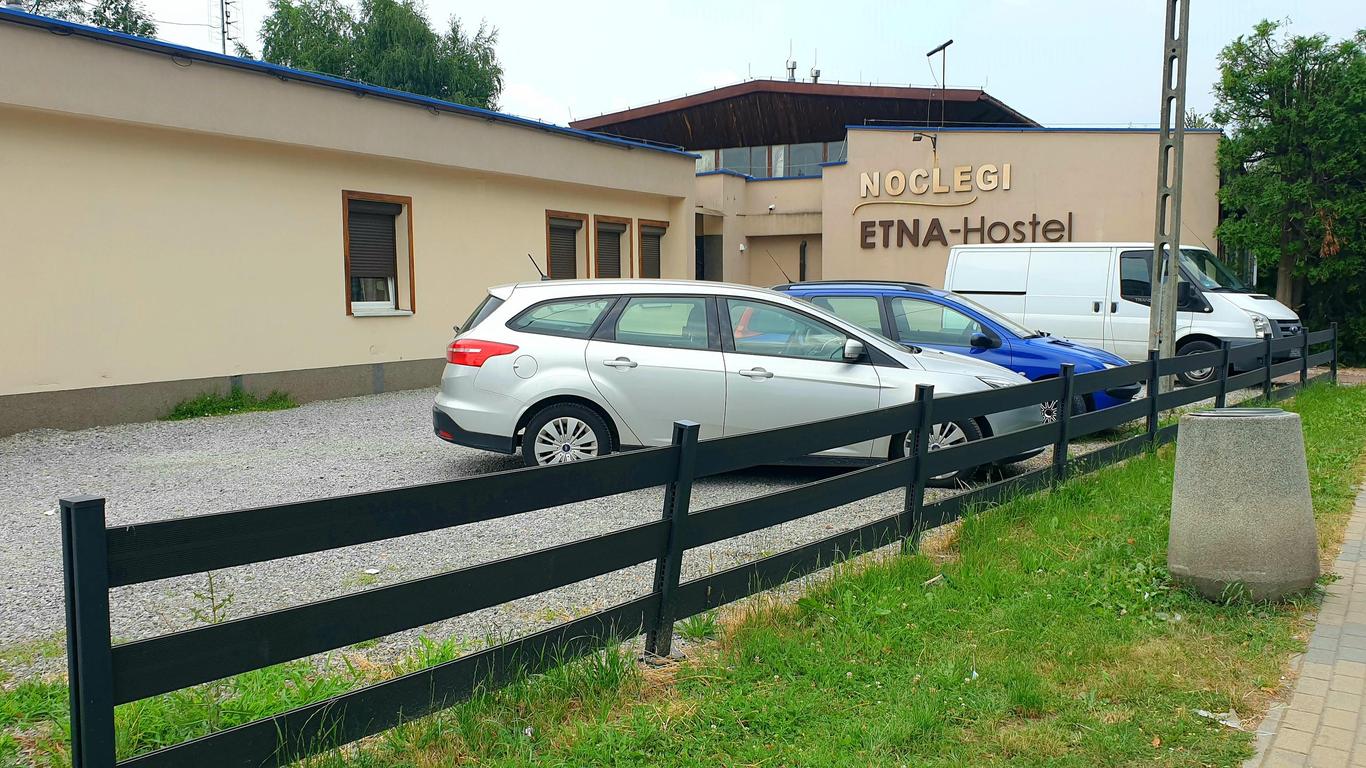 Etna - Hostel -Noclegi Rzeszów